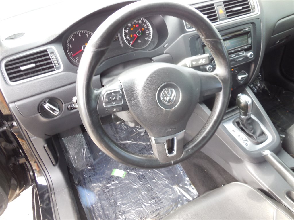 2013 Volkswagen Jetta SE photo