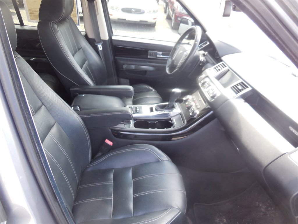 2012 LAND ROVER Range Rover Sport - $8,995