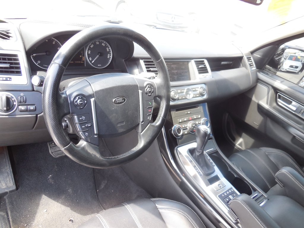 2012 LAND ROVER Range Rover Sport - $8,995