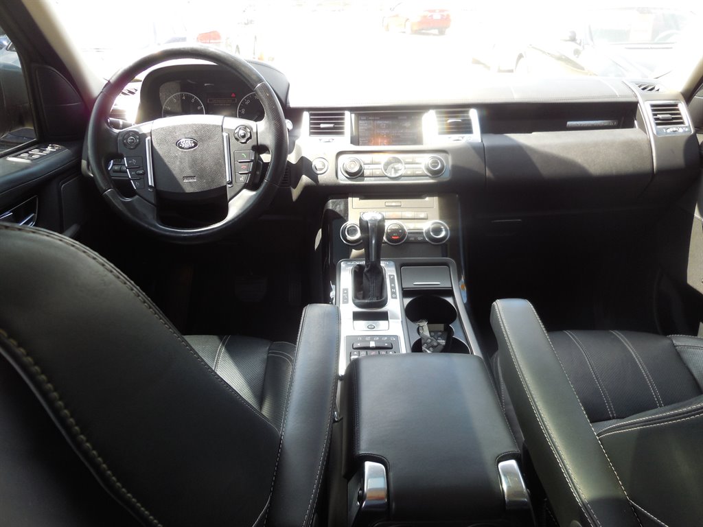 2012 LAND ROVER Range Rover Sport - $8,995