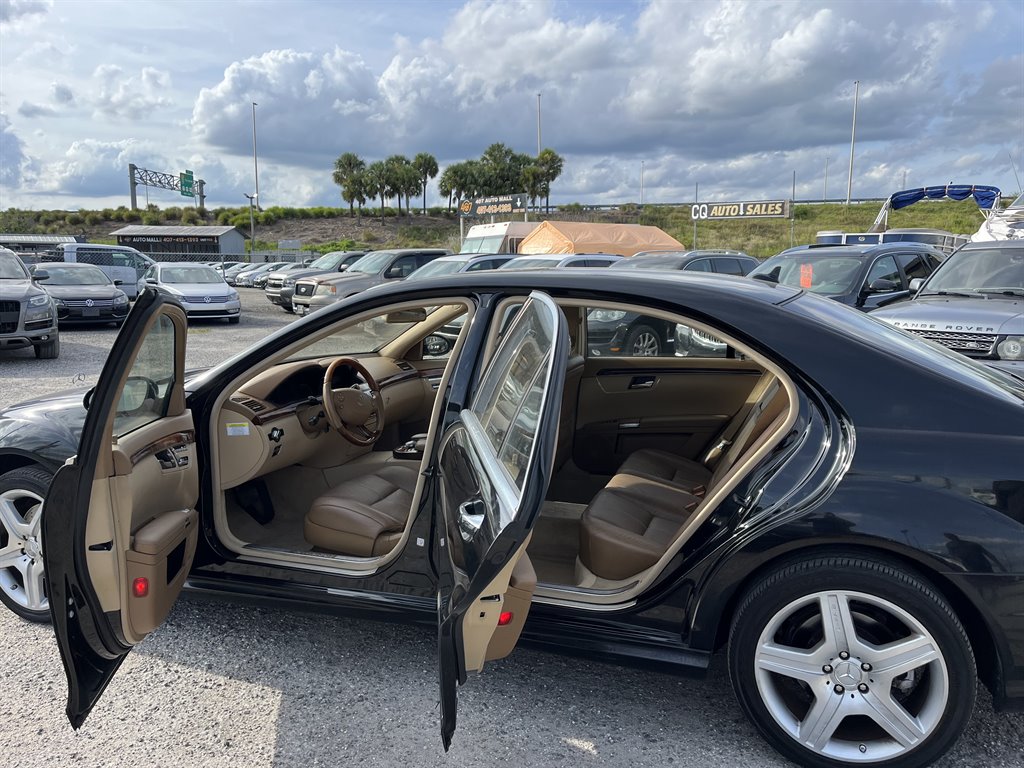 2008 Mercedes-Benz S-Class - $10,995
