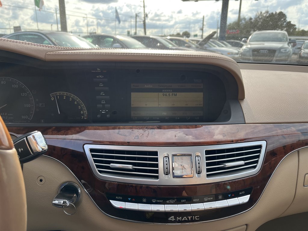 2008 Mercedes-Benz S-Class - $10,995