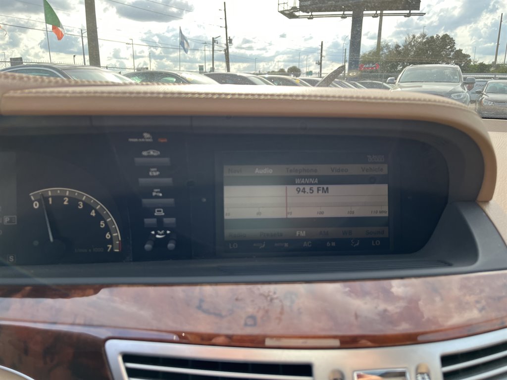 2008 Mercedes-Benz S-Class - $10,995