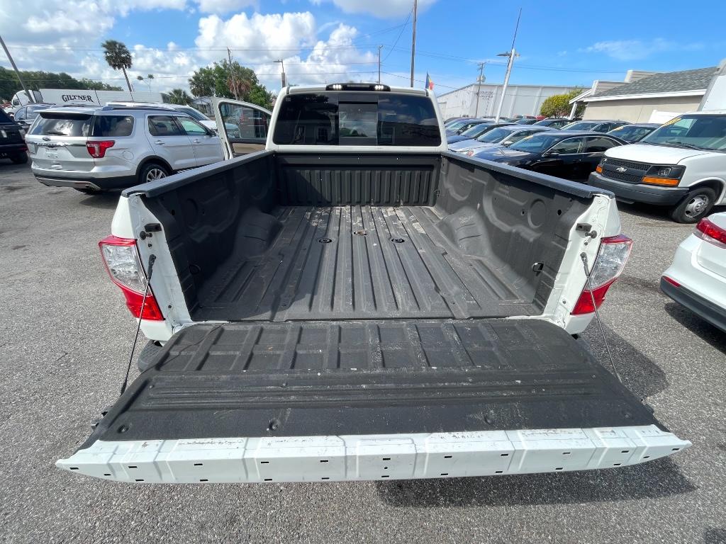2017 Nissan Titan XD S photo