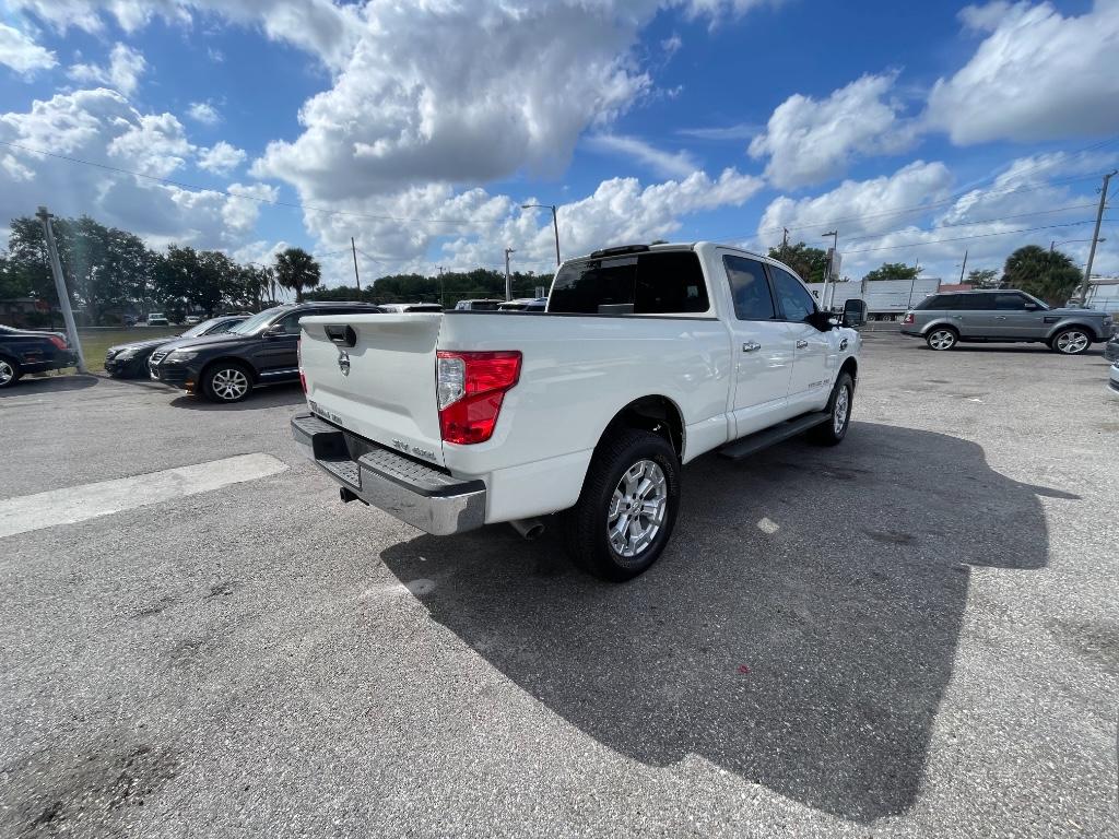 2017 Nissan Titan XD S photo