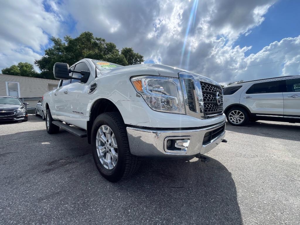2017 Nissan Titan XD S photo