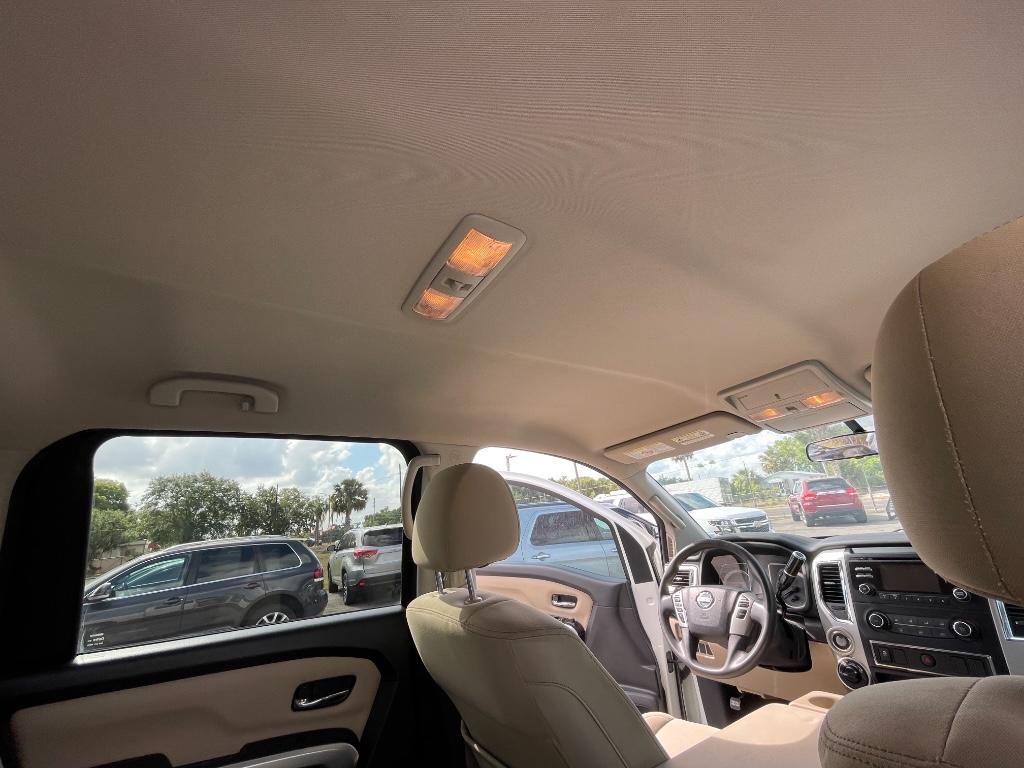 2017 Nissan Titan XD S photo