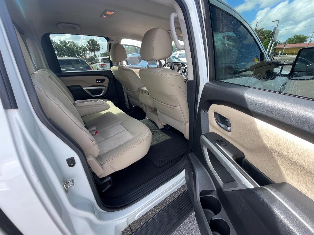 2017 Nissan Titan XD S photo