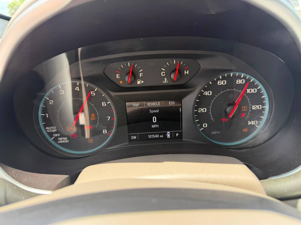 2020 Chevrolet Malibu - $9,995