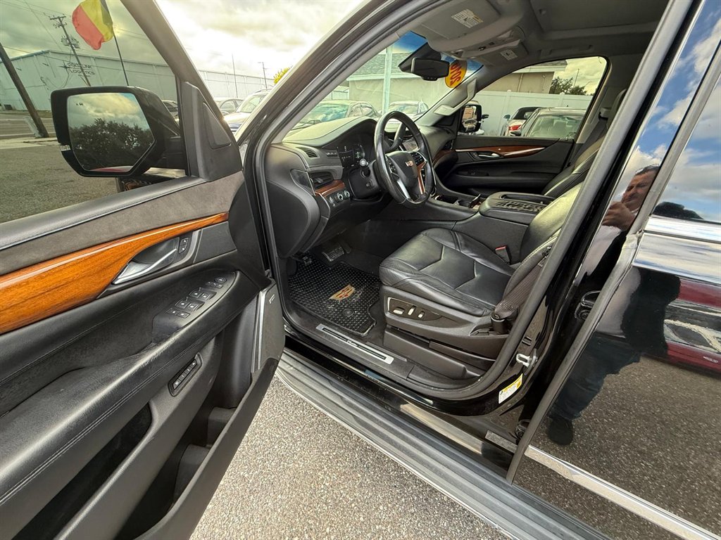 2016 Cadillac Escalade - $19,995