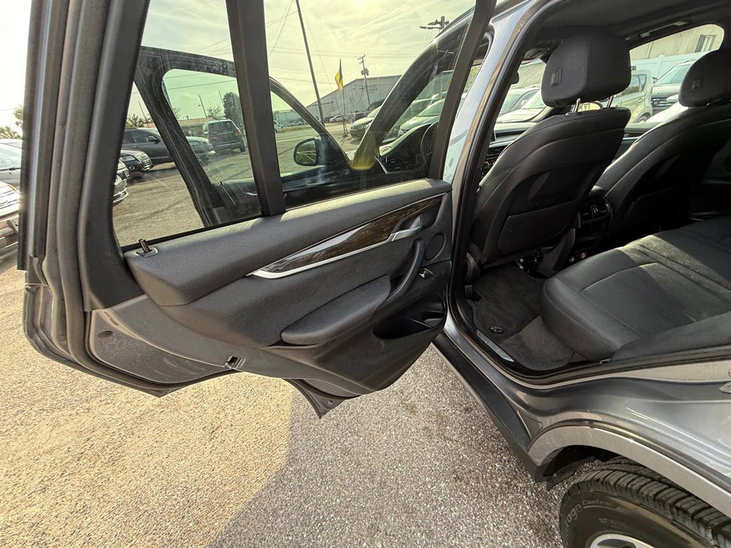2017 BMW X5 - $12,995