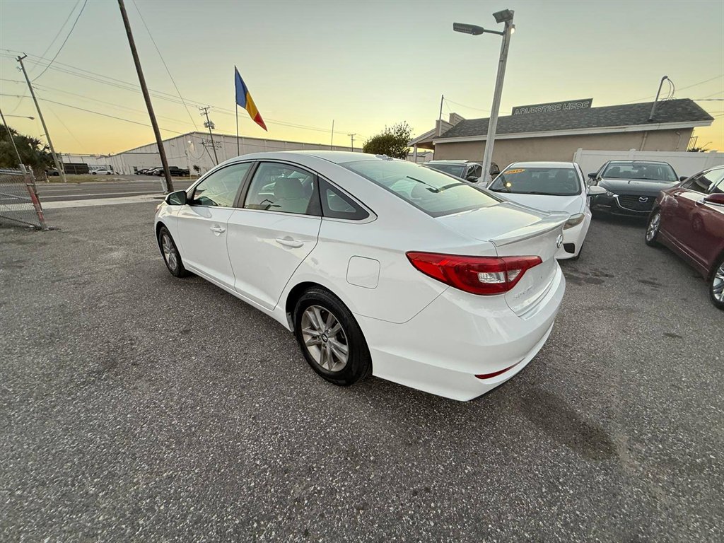 2015 Hyundai Sonata - $5,995