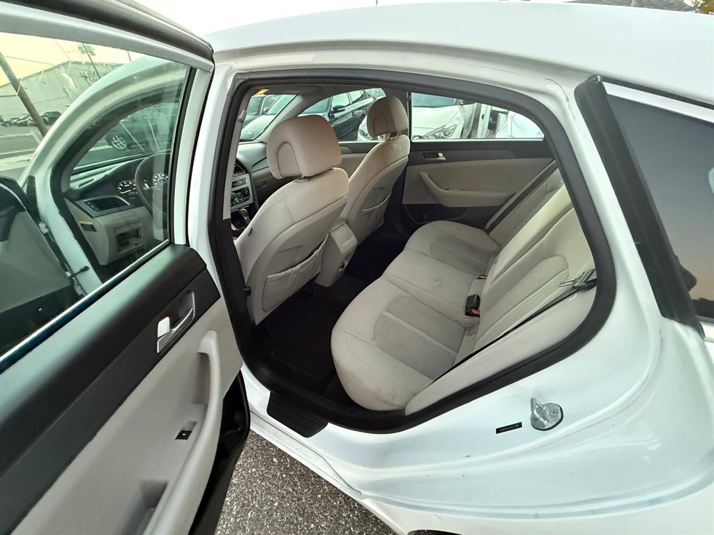 2015 Hyundai Sonata - $5,995