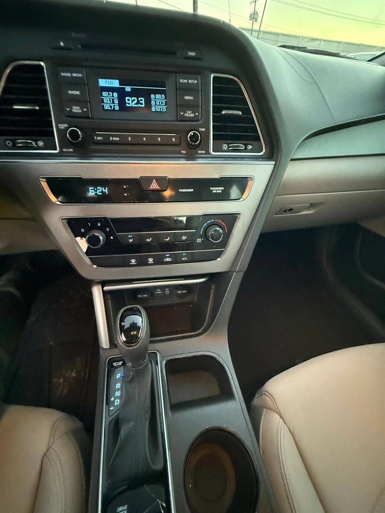 2015 Hyundai Sonata - $5,995
