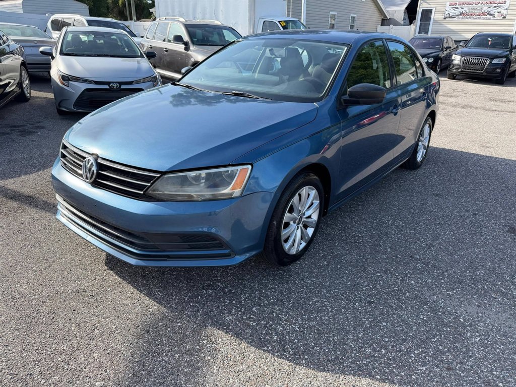 2015 Volkswagen Jetta - $7,995