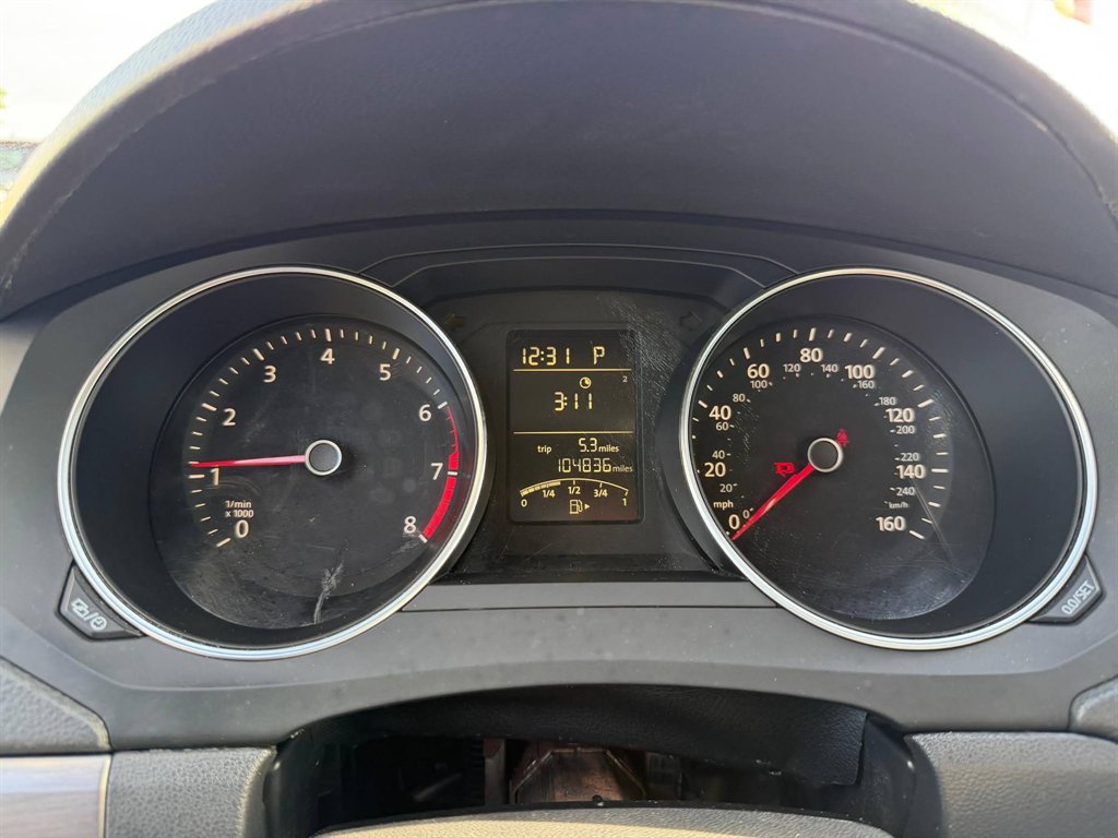 2015 Volkswagen Jetta - $7,995