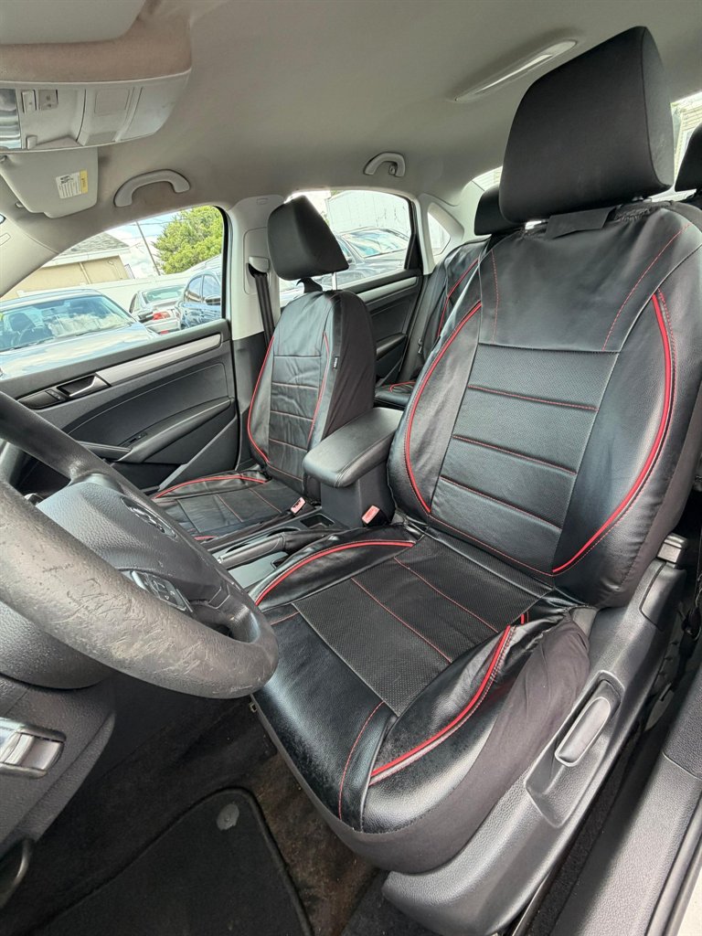 2014 Volkswagen Passat - $7,995