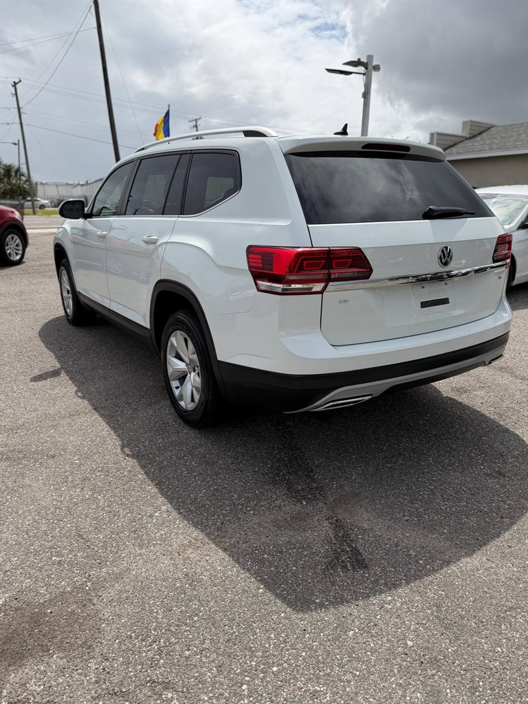 2018 Volkswagen Atlas - $9,995