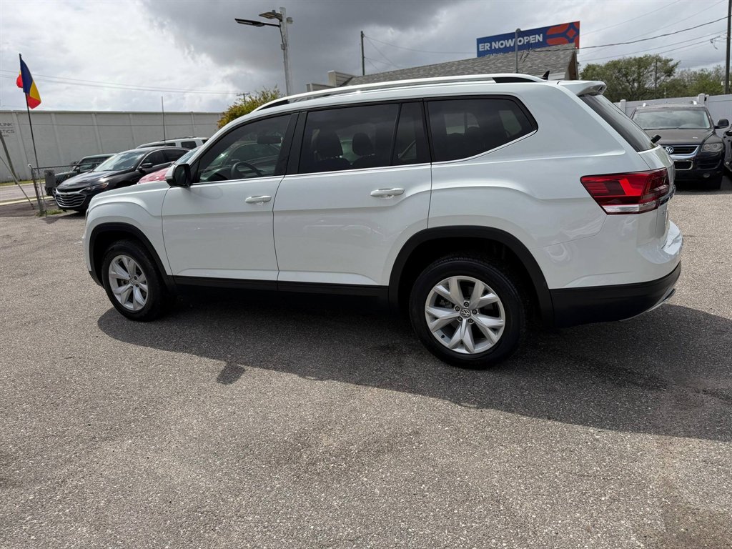 2018 Volkswagen Atlas - $9,995
