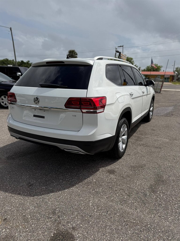 2018 Volkswagen Atlas - $9,995
