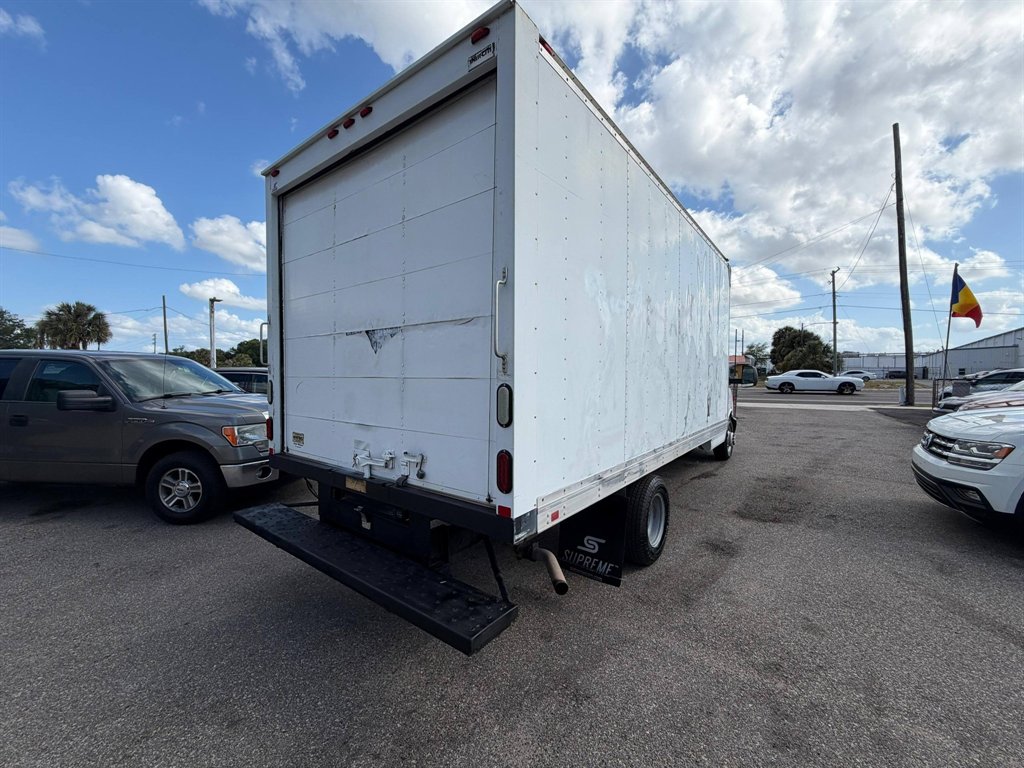 2015 Chevrolet Express - $6,900