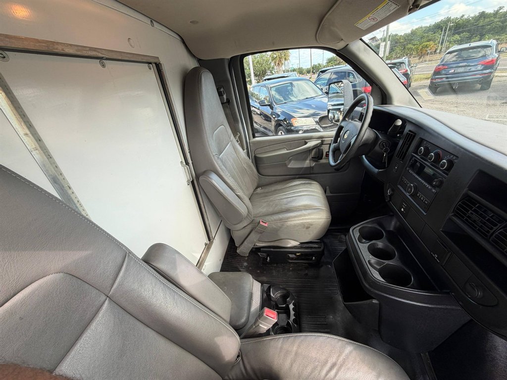 2015 Chevrolet Express - $6,900