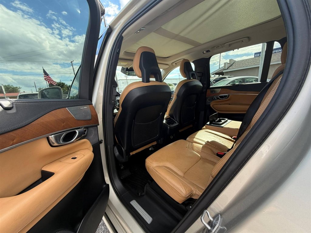 2016 Volvo XC90 - $9,995