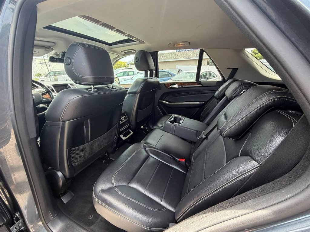 2012 Mercedes-Benz Ml-class - $8,995