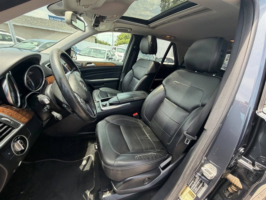 2012 Mercedes-Benz Ml-class - $8,995