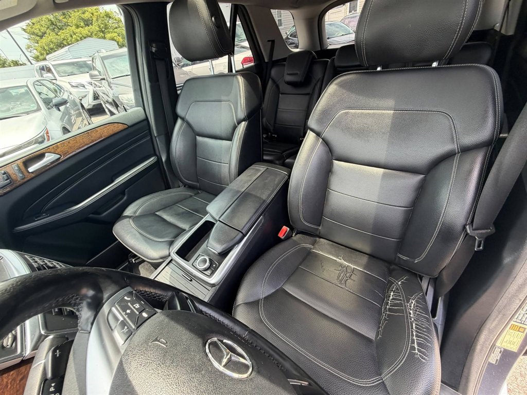 2012 Mercedes-Benz Ml-class - $8,995