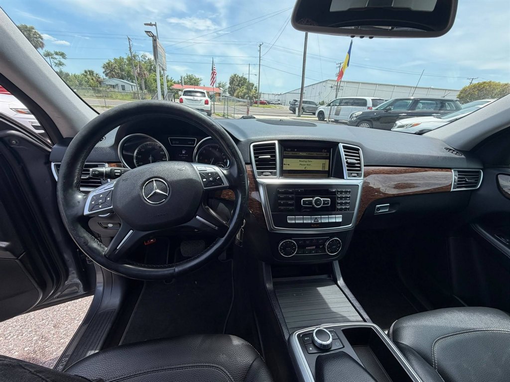 2012 Mercedes-Benz Ml-class - $8,995