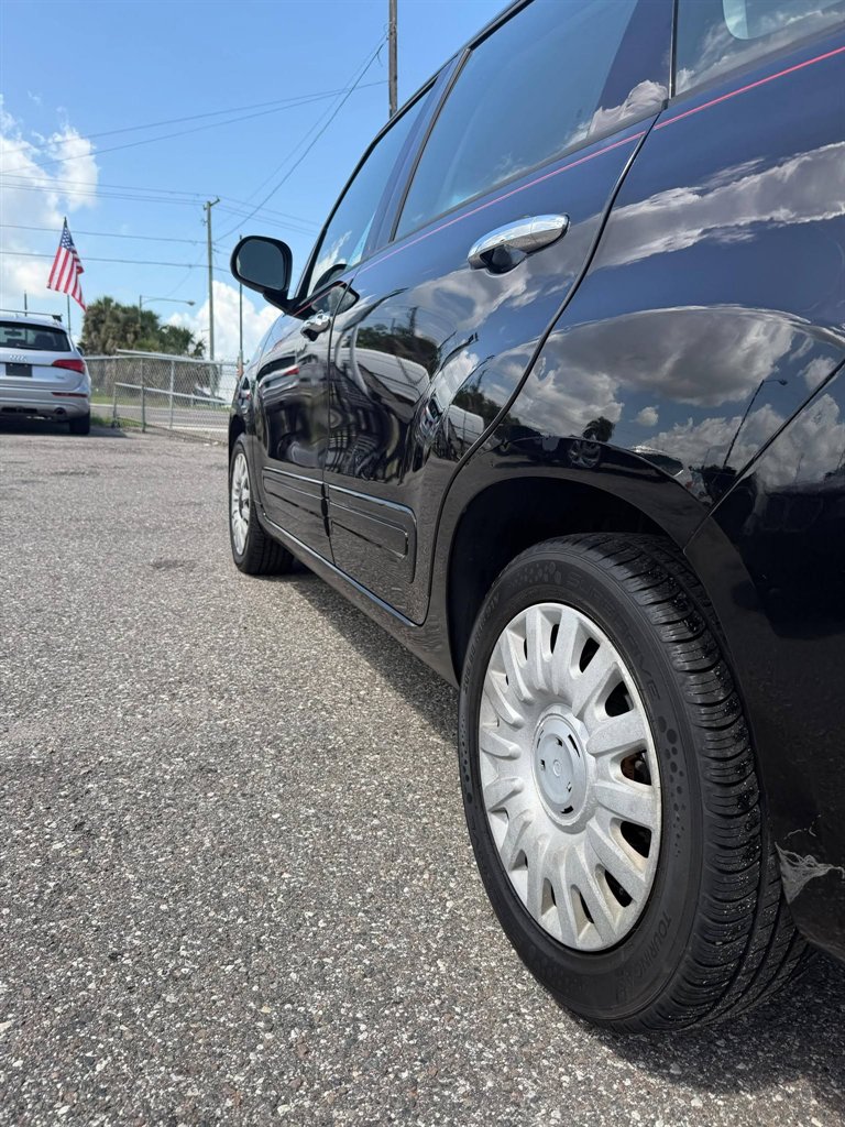 2014 FIAT 500 - $4,995