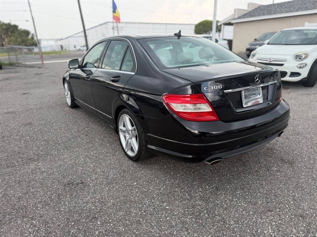 2009 Mercedes-Benz C-Class - $5,995
