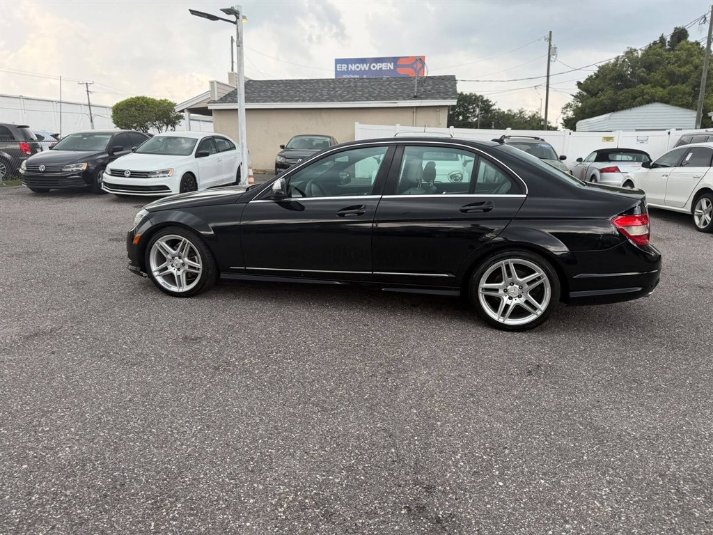 2009 Mercedes-Benz C-Class - $5,995