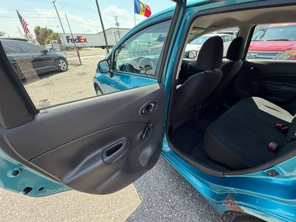 2014 Nissan Versa - $4,995