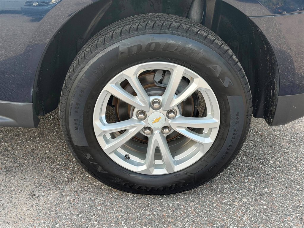 2017 Chevrolet Equinox - $7,995