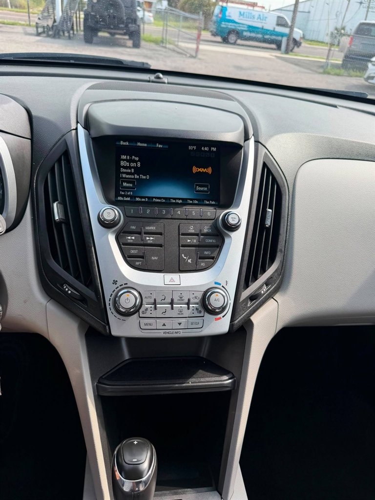 2017 Chevrolet Equinox - $7,995