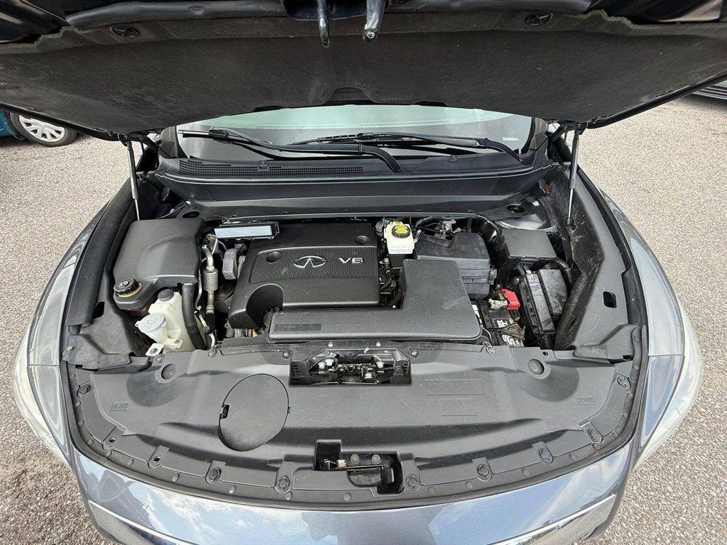 2015 INFINITI QX60 - $8,999