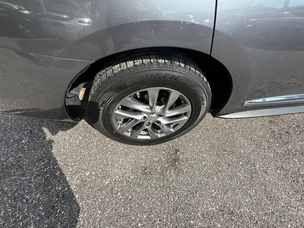 2015 INFINITI QX60 - $8,999
