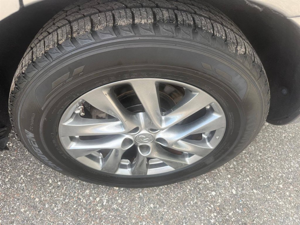 2015 INFINITI QX60 - $8,999