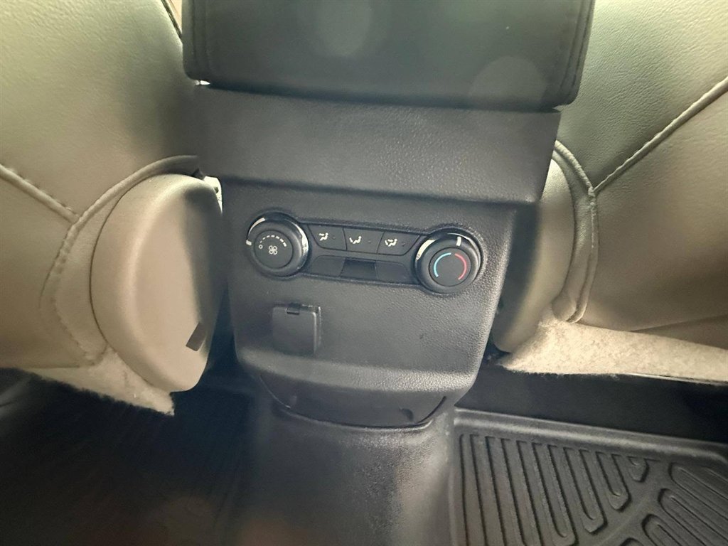 2015 Ford Explorer - $7,995