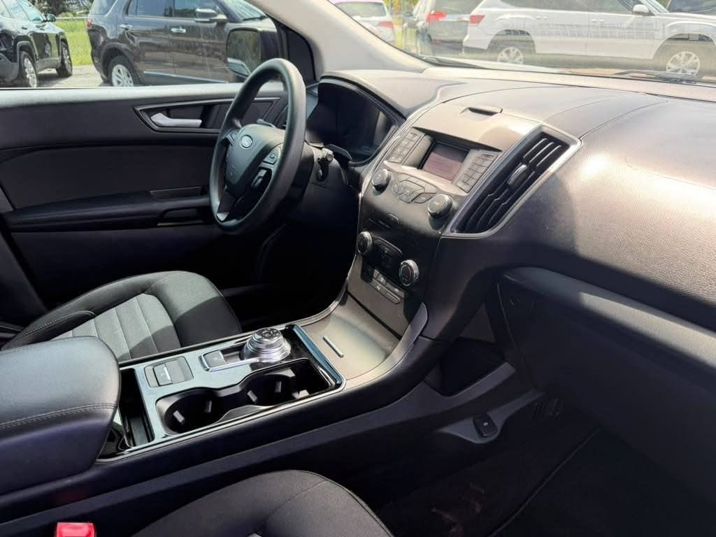 2019 Ford Edge - $11,995