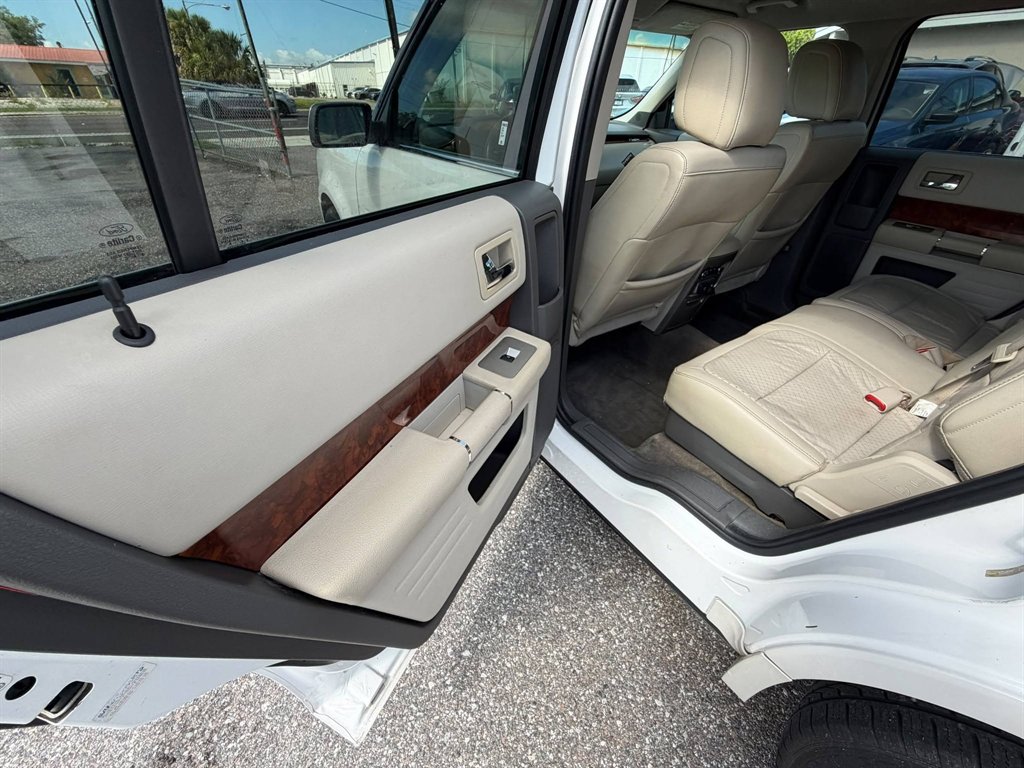 2010 Ford Flex - $7,995
