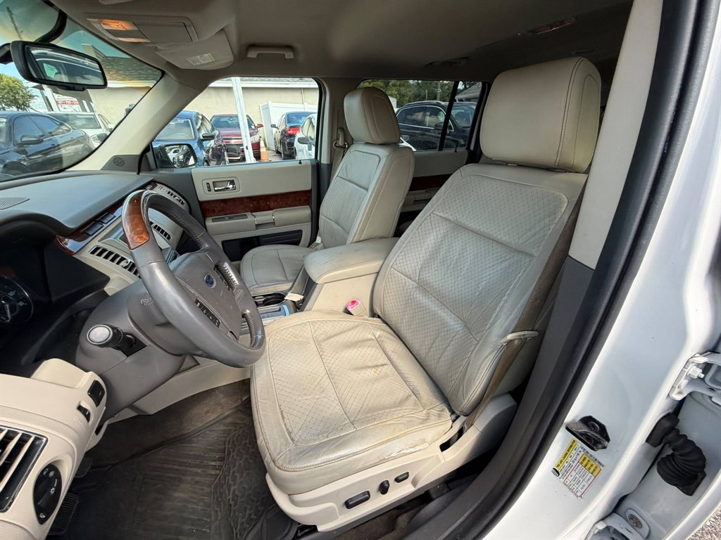 2010 Ford Flex - $7,995