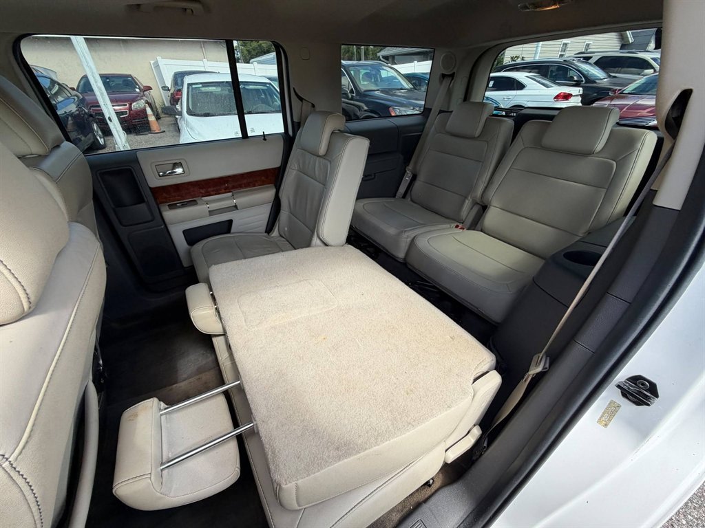 2010 Ford Flex - $7,995
