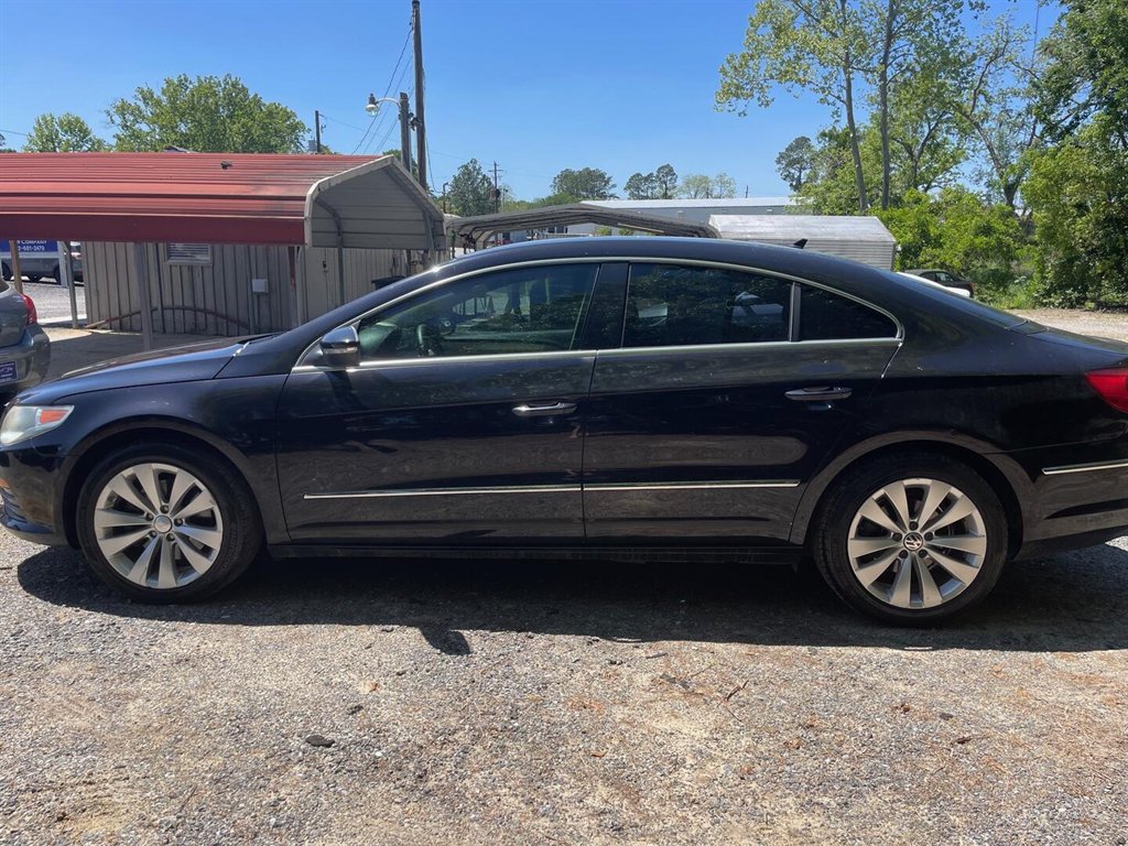 2011 Volkswagen CC Sport photo