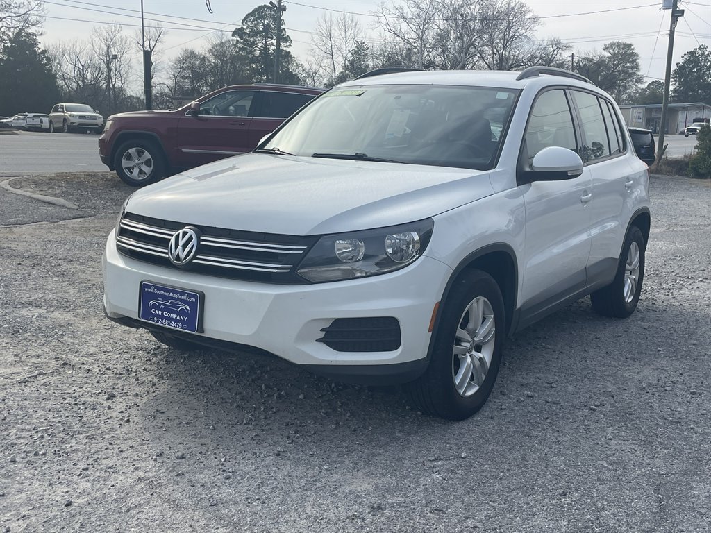 2015 Volkswagen Tiguan - $12,995