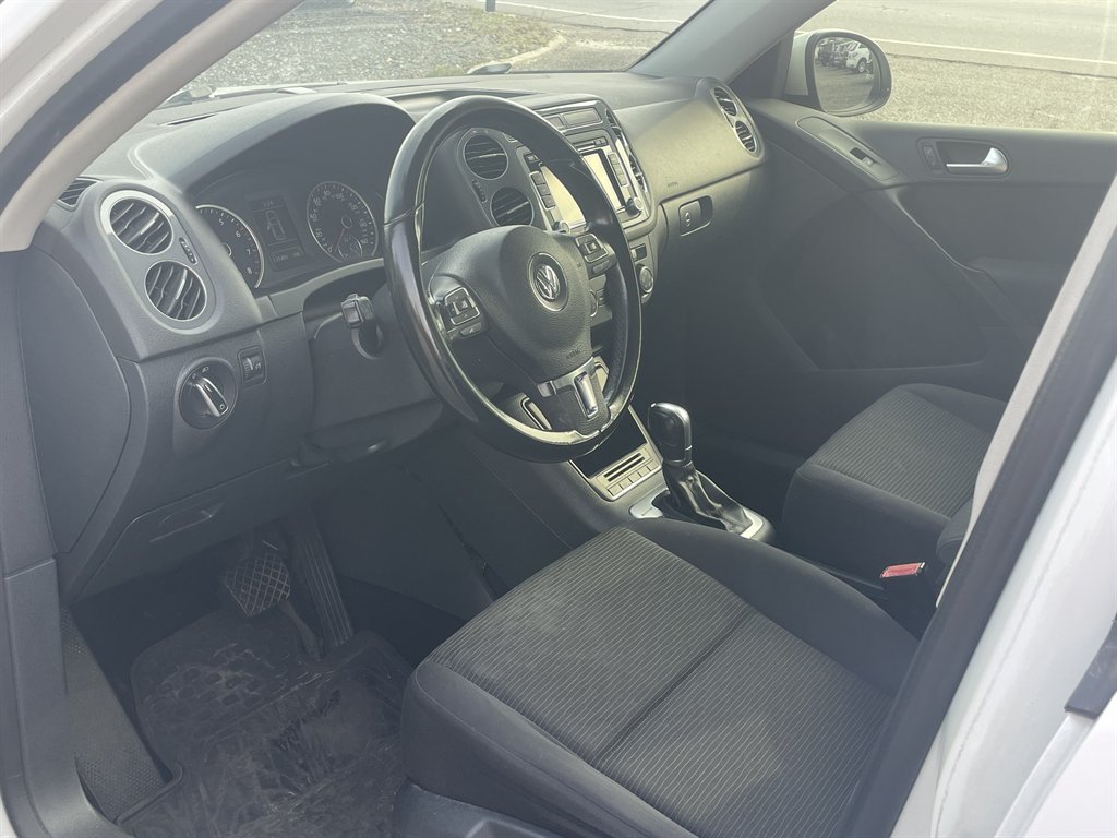 2015 Volkswagen Tiguan - $12,995