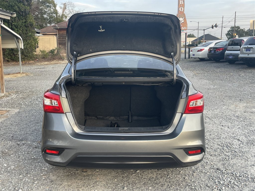 2016 Nissan Sentra - $12,995