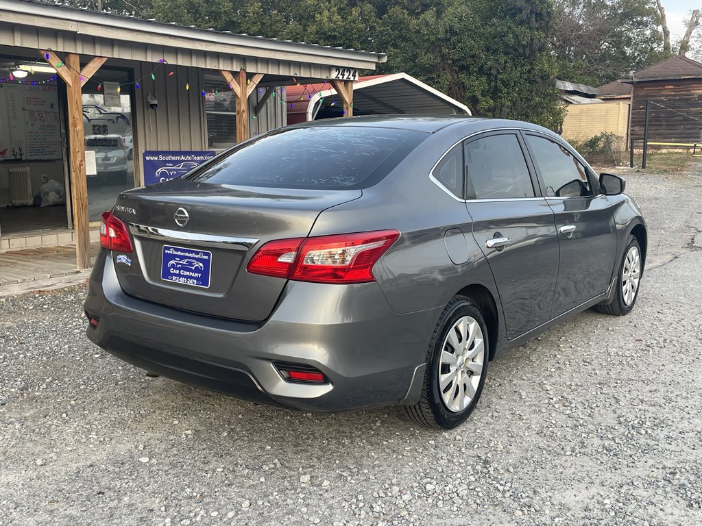 2016 Nissan Sentra - $12,995